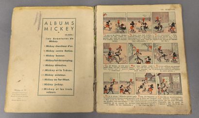 Batch of various comics
- Sous l'oeil des...