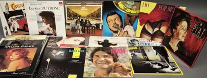 Lot of about 30 LPs from the 80s
including...