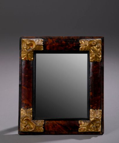 Miroir de toilette en écaille et bois doré,...