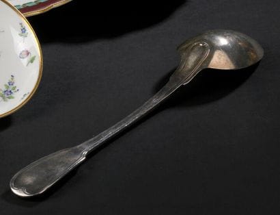 PARIS, 1782-1789
Cuiller à ragoût en argent,...