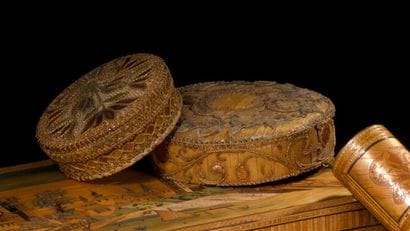 Boîte en broderie de paille, XVIIIe siècle
Boîte...