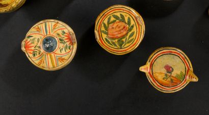 Rare ensemble de trois boîtes en bergamote,...