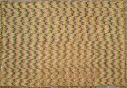 Tapis de table brodé, XVIIIe siècle
Étamine...