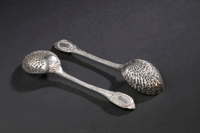 PARIS, 1779-1780
Paire de cuillers à saupoudrer...