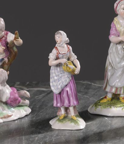 NIDERVILLER, XVIIIe siècle
Statuette en faïence...