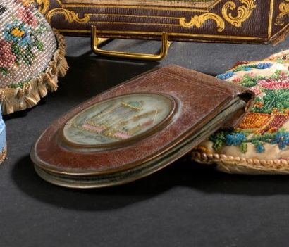 Petit porte-monnaie, époque Restauration
En...