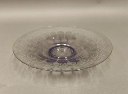 FRENCH GLASS
Engraved glass bowl in shades...