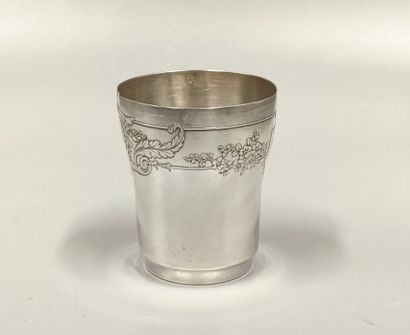 Victor BOIVIN, 1890
Minerva silver tumbler,...