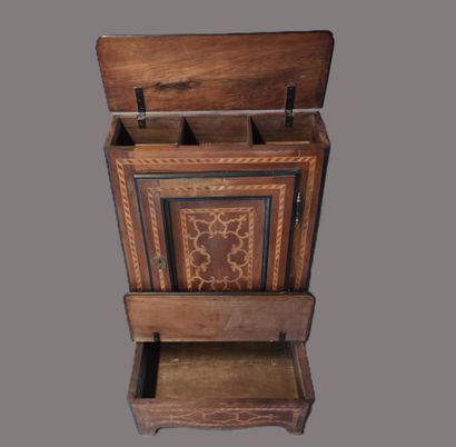 Prie-dieu in fruitwood, richly inlaid with...