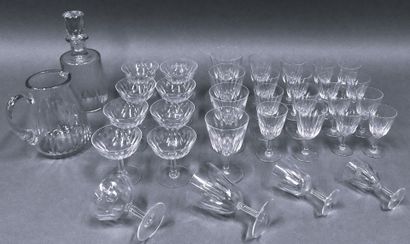 BACCARAT : partie de service de verres en...