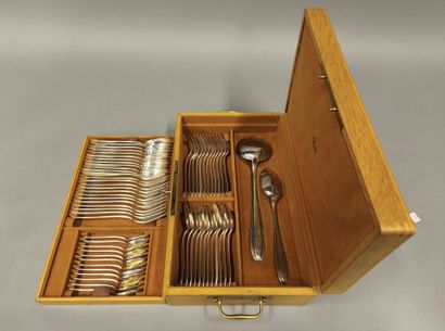 APOLLO, Art Deco period
Silver-plated cutlery...