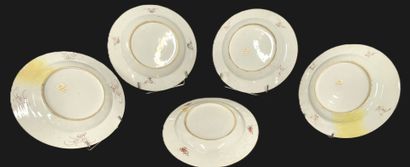 CHINA 18th century
Suite of 6 Famille Rose...