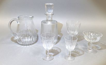 BACCARAT : partie de service de verres en...