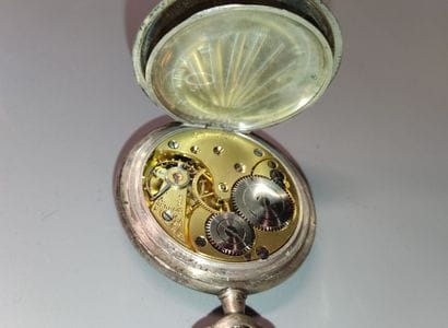 OMEGA, 1900
Silver gousset watch 
Grand Prix...