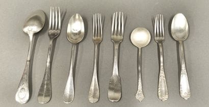 Suite of silver flatware, forks and spoons,...