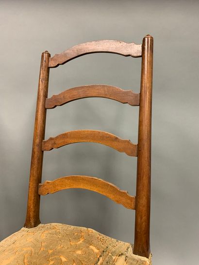 Pair of moulded wooden chairs, Louis XV style...