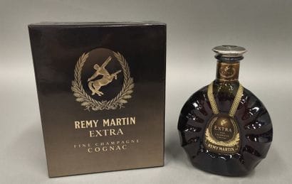 REMY MARTIN EXTRA
Fine champagne cognac in...