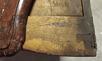 Louis XV curved chest of drawers opening...