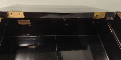 CHINA, 20th century
Black and gold lacquer...