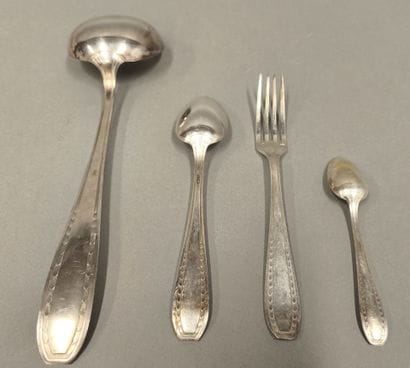 APOLLO Art Deco period
Silver-plated cutlery...