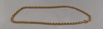 Twisted link necklace in yellow gold (750°/°°°)
weight...