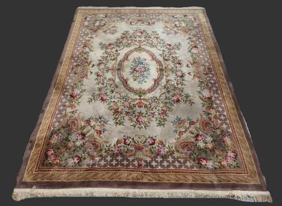 Paotou wool rug (China) in pinkish-beige...