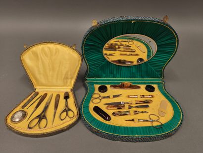 Twelve-piece tortoiseshell-style bakelite...