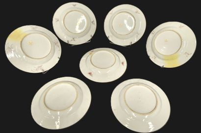 CHINA 18th century
Suite of 6 Famille Rose...