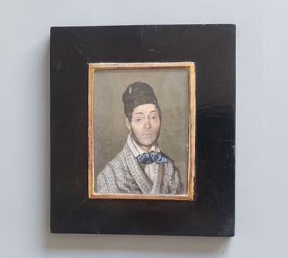 Ecole française, XIXe
Portrait d'un homme...
