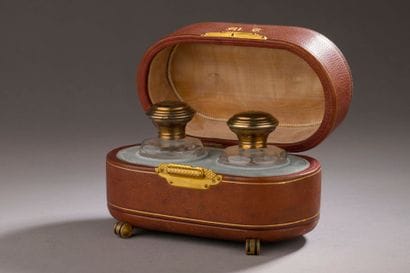 French work - (late 19th century)
Four-legged...