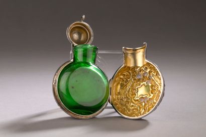 Crown Perfumery - (circa 1890)
Flat, round...