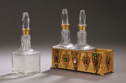 Apollo - (1940's - USA)
Perfume cellar consisting...