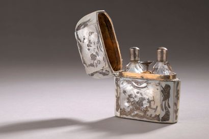 French work - (18th century)
Poplar flaconier...