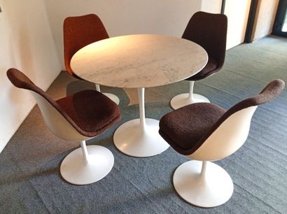 Eero SAARINEN (1910-1961) published by KNOLL....