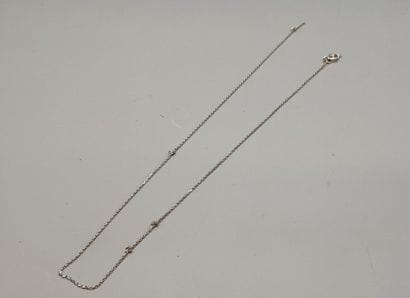 White gold (750) chain. Eagle head hallmark.
One...