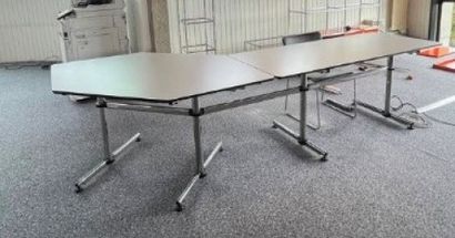 USM HALLER. Set of five office tables with...