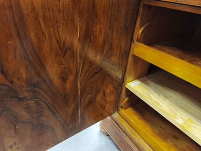 Burr veneer chest of drawers opening with...