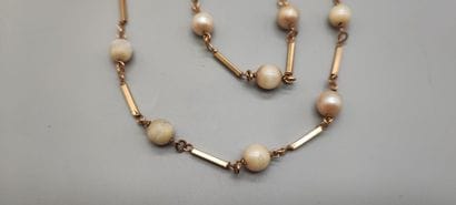 Sautoir in 18K (750) gold with stick chain...