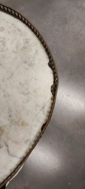 Oval-shaped table bouillotte, marble top,...