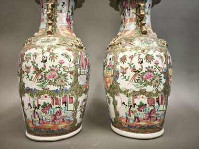 CHINA, Canton. Pair of large vases decorated...