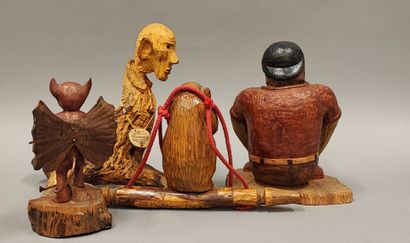 Petit diable en bois sculpté et métal - H....
