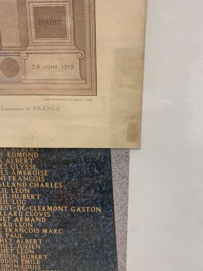 Lot d'affiches et documents comprenant :...