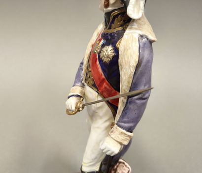 CAPODIMONTE. Maréchal Ney
Sujet en porcelaine...