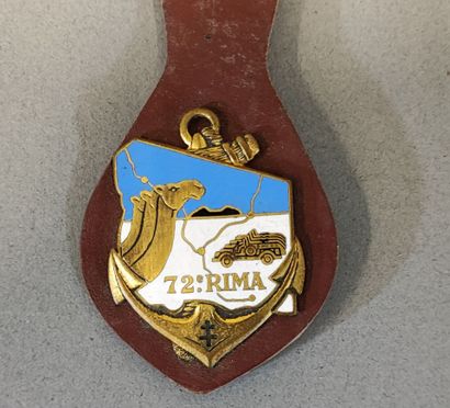 FRANCE, Insigne du 72ème régiment d'infanterie...