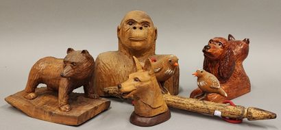 Ours en bois sculpté - H. 17 cm - L. 24 cm
Joint...