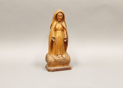 Vierge en bois sculpté - H. 40 cm
Joint :...