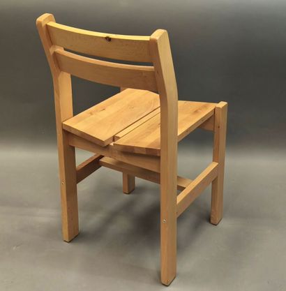 REGAIN Collection. Suite de six chaises en...