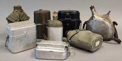 Lot de gourdes dont gourde française de 1914-1918...