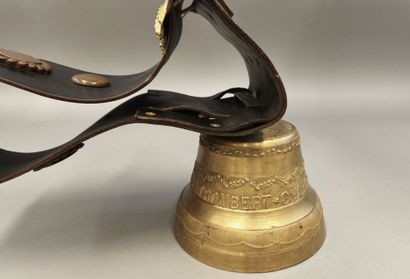 Jura OBERTINO Jean. Cloche de vache en bronze,...