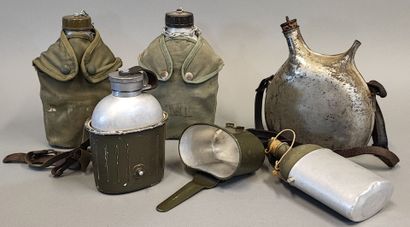 Lot de gourdes dont gourde française de 1914-1918...